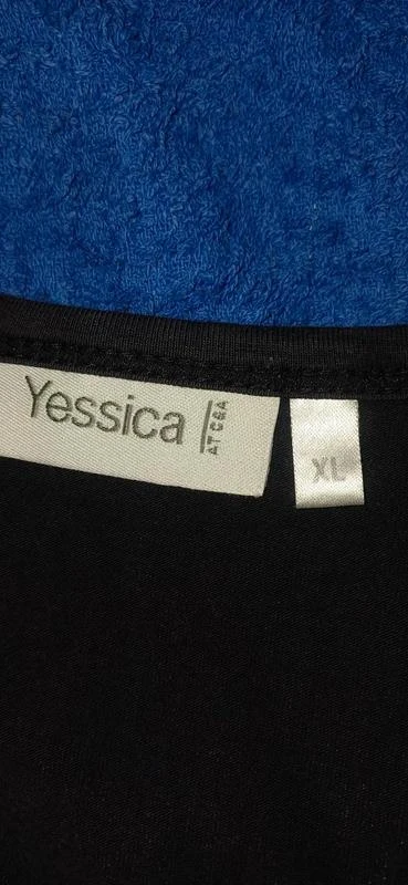 Camiseta negra sin mangas talla 42 – photo 5